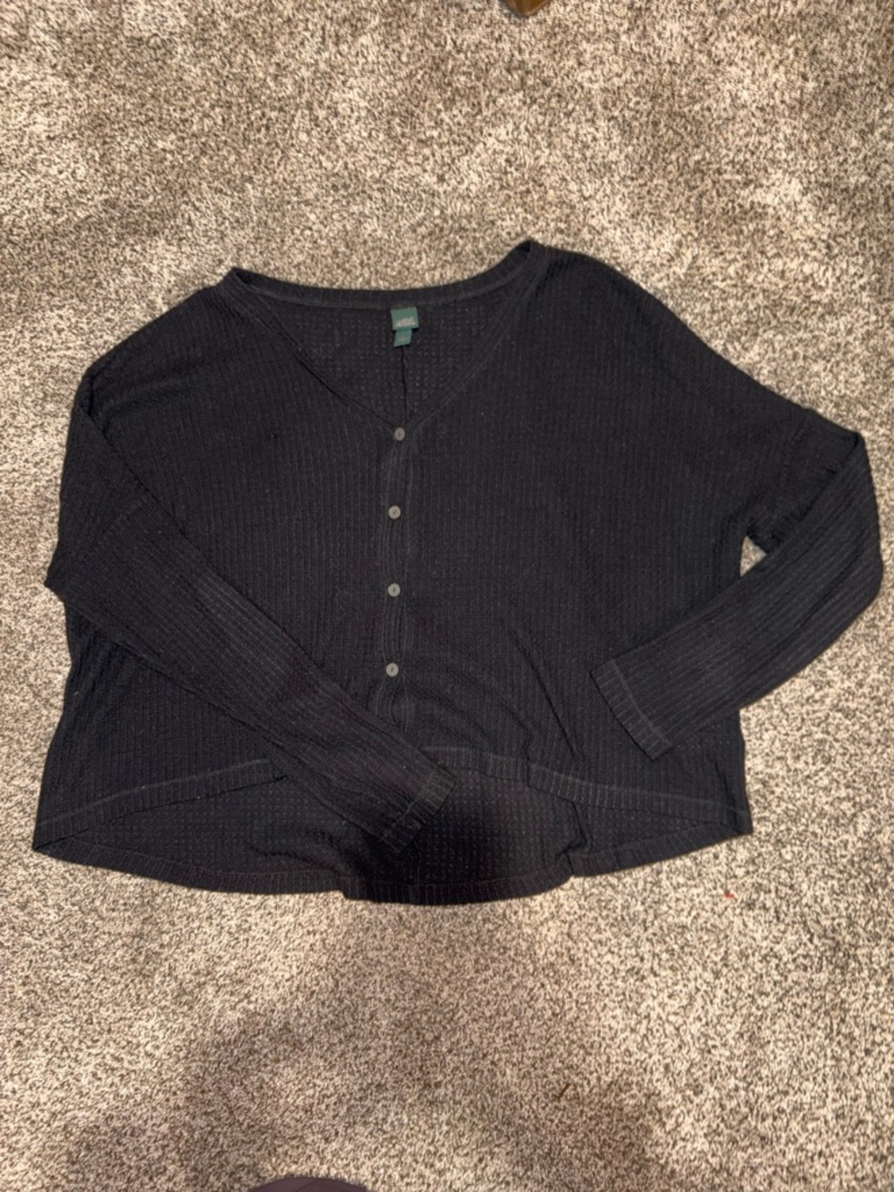 wild fable Black Ribbed Button-Front V-Neck Crop Top